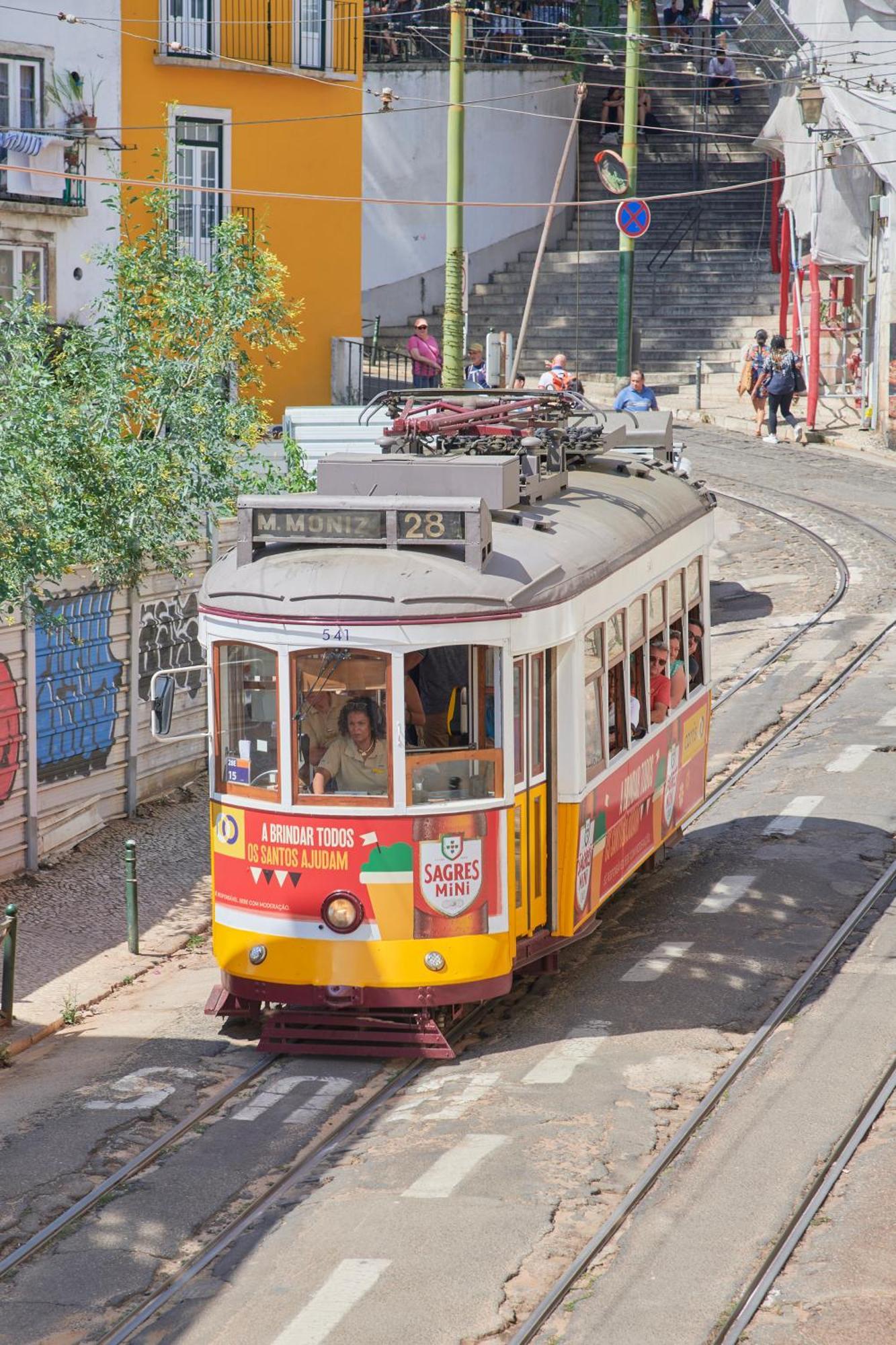 Alfama Village Lisboa Екстериор снимка